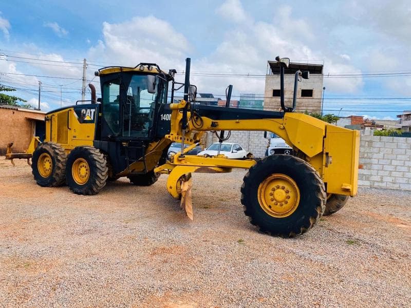 grader niveleuse cat 12M