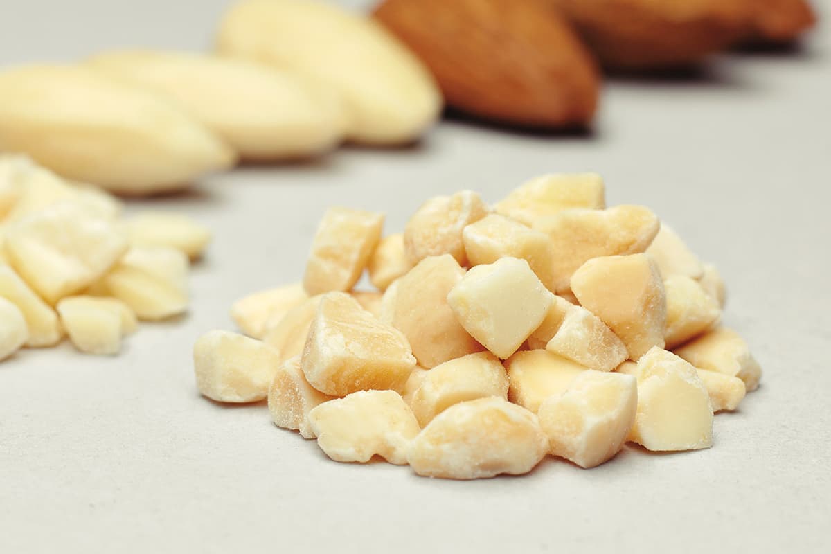 Kavrulmus Dogranmis Haslanmis Badem