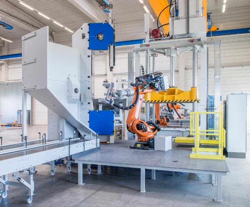 Mössner Bandsägemaschinen für Silizium