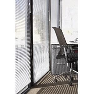 Store vénitien en aluminium