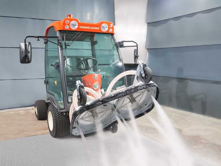 sürücü kontrollü kabinli araç sayesinde temizlik