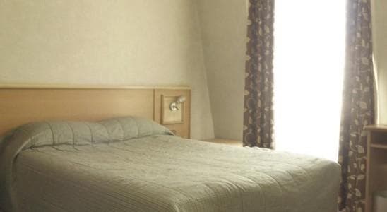 HOTEL PAS CHER PARIS 9