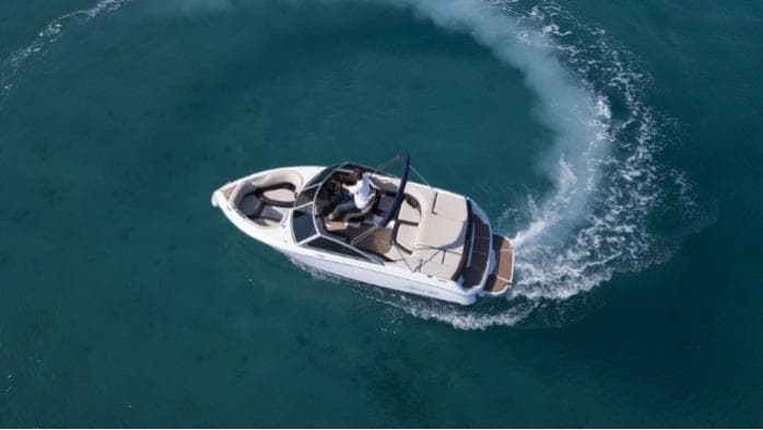 Sportboote & Motorboote Chartern