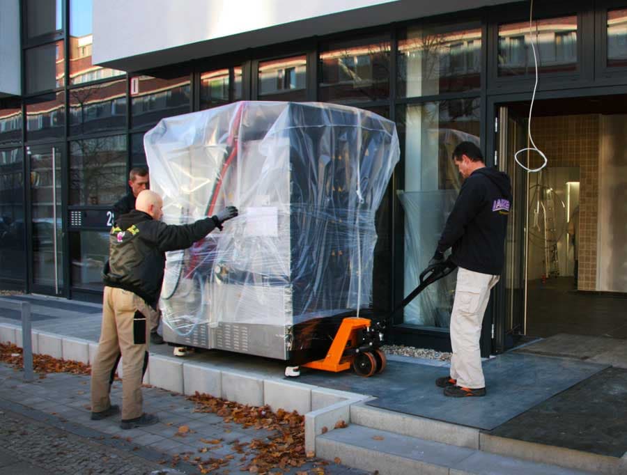 Vending Machine Transportation in Berlin and throughout Germany