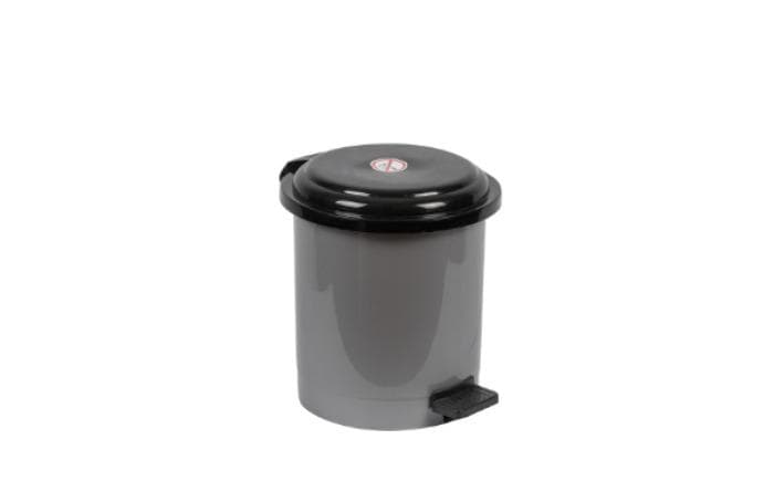 Pedalled Dustbin
