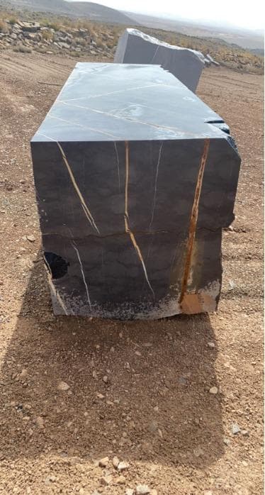 Distributeur Blocs et dallage Marbre Noir Sahara