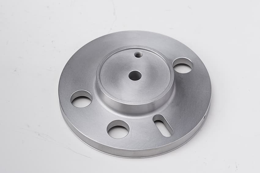 التصنيع الآلي للمخارط بنظام التحكم الرقمي باستخدام الحاسوب