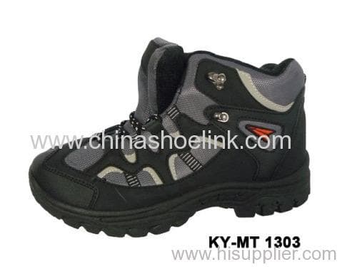 men hiking shoes