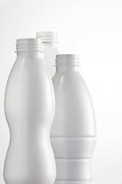 plastic bottles for milk and dairy products