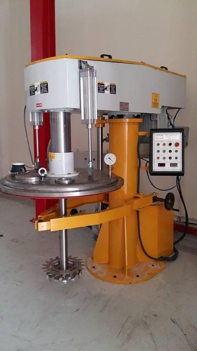 VAKUMLU BOYA KARIŞTIRMA MAKİNASI