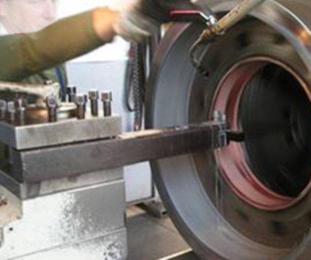 Maschinenbau - DREHEN/SCHLEIFEN