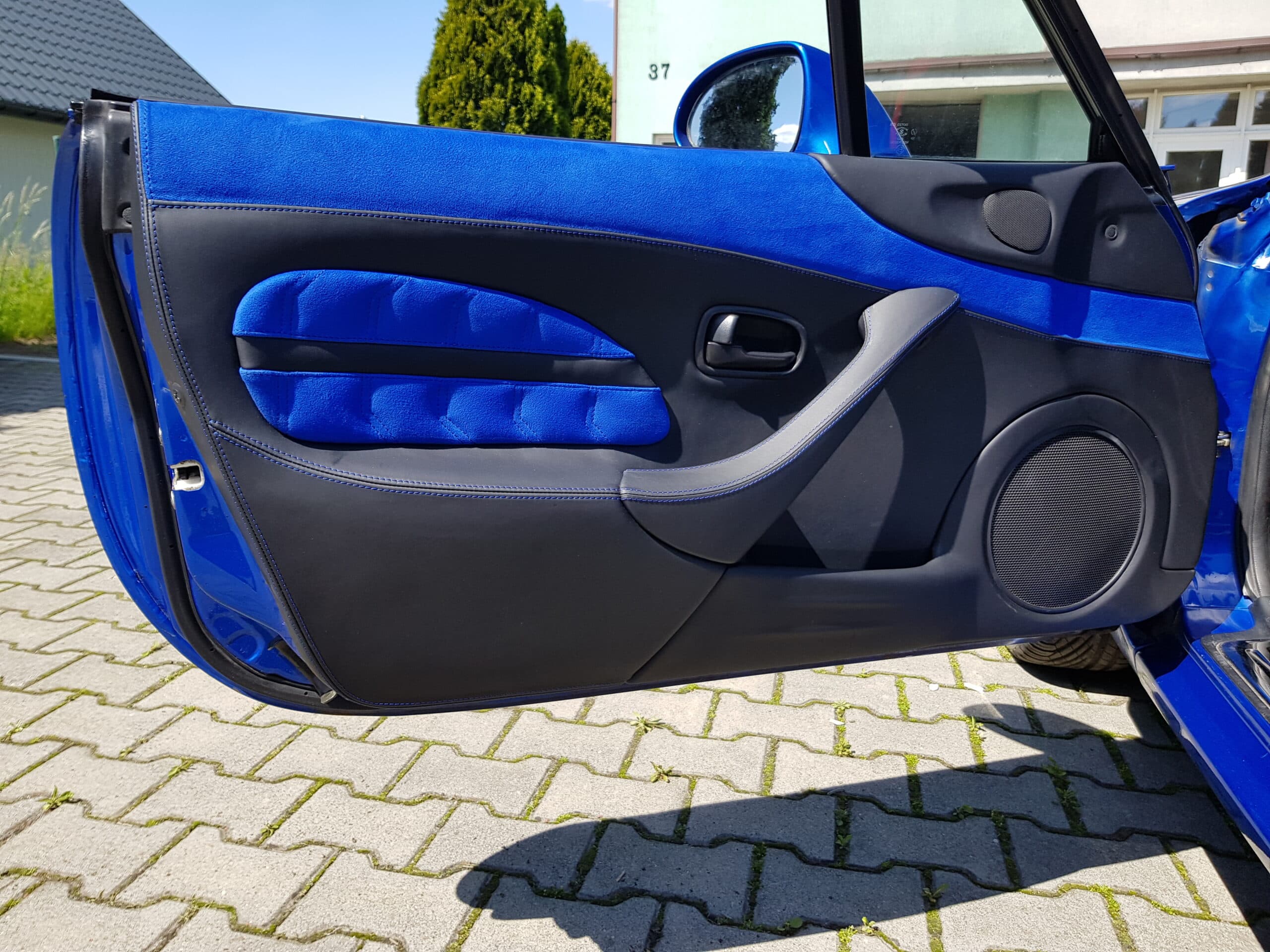 garnitures de portes de voitures