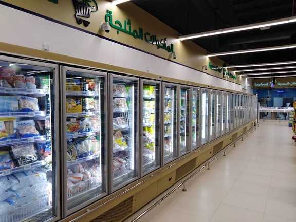  REFRIGERATED DISPLAY CABINETS