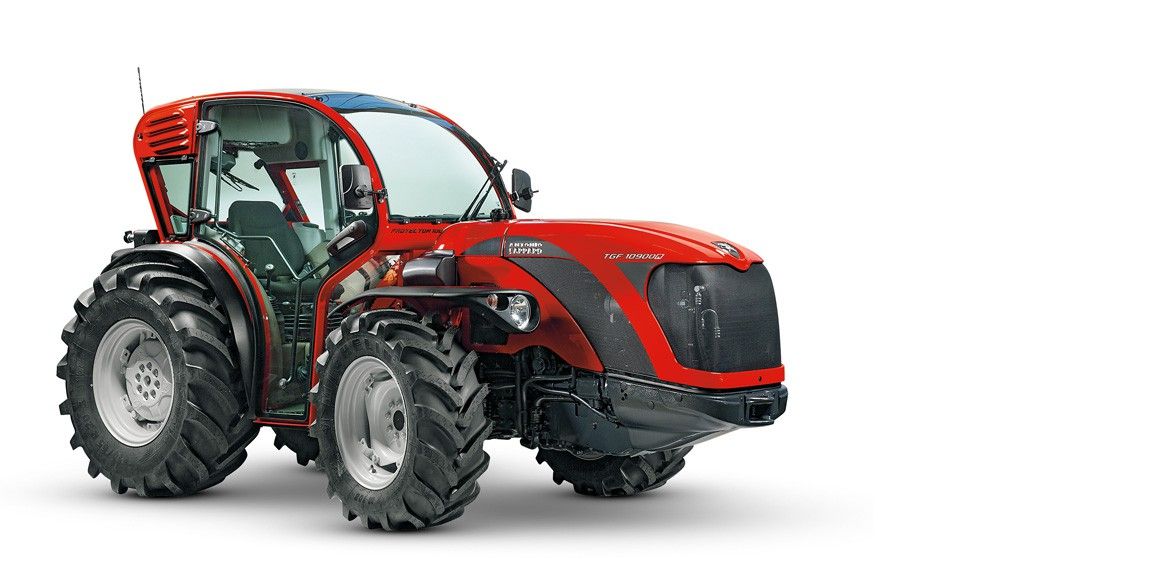 TGF 10900 R - Super low profile steering tractor