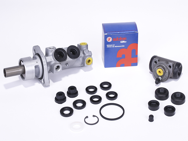 BRAKE CENTER / CYLINDER REPAIR KITS