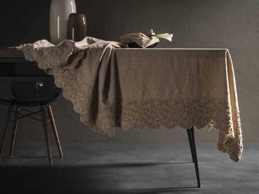 Linen tablecloths