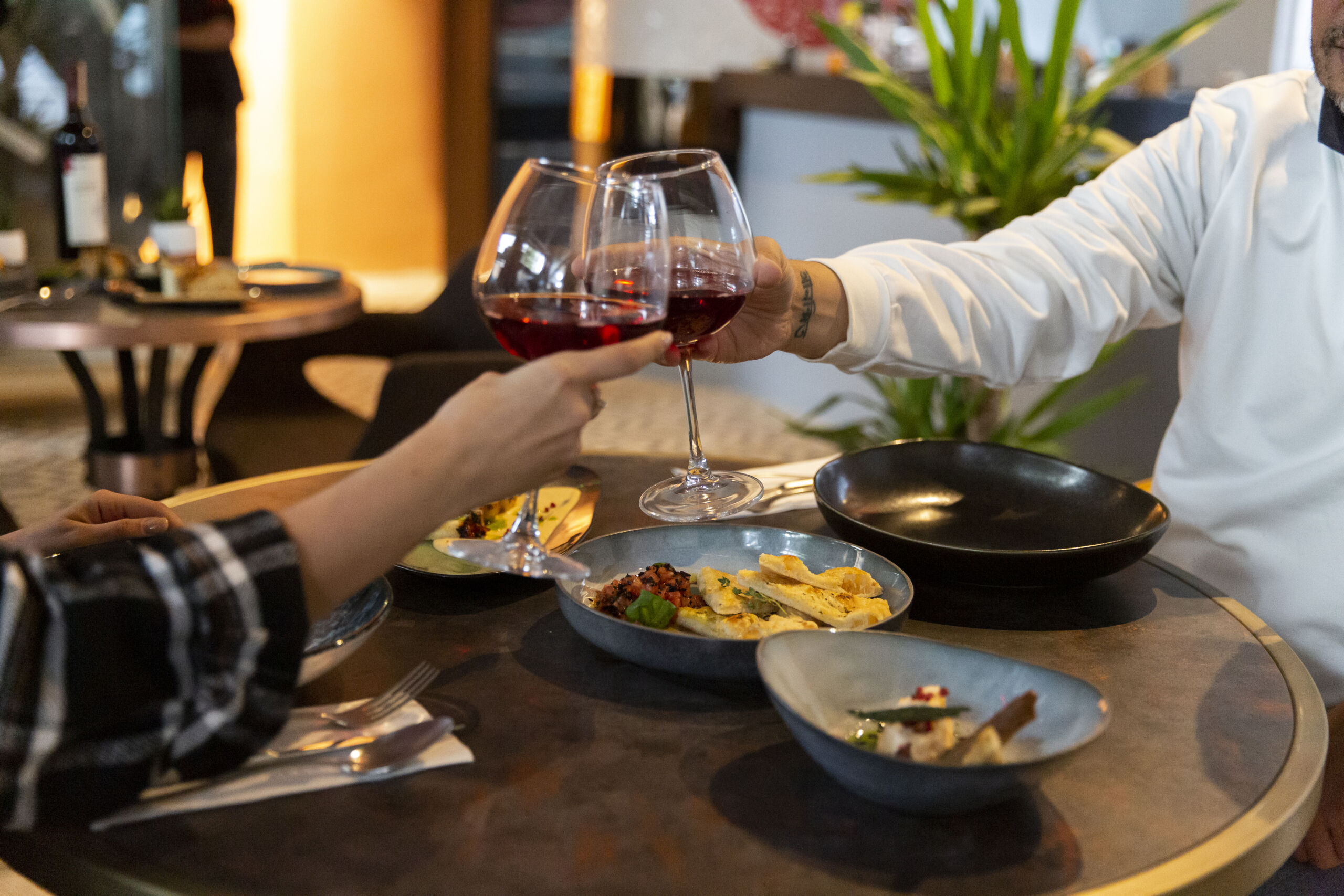 restoranlar icin sarap hizmeti