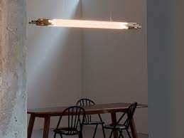 Светодиодный настенный светильник из стекла и алюминия
