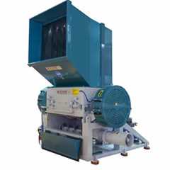 plastic crushing and mixing