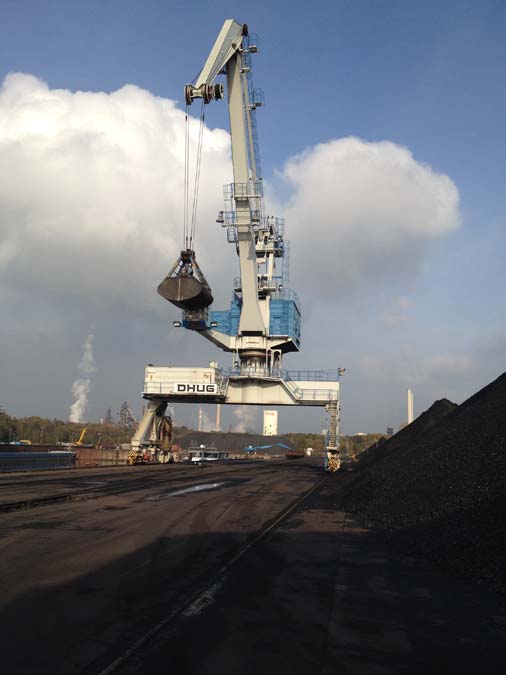 tonajli urunlerin  tasinmasi ve yuklenmesi