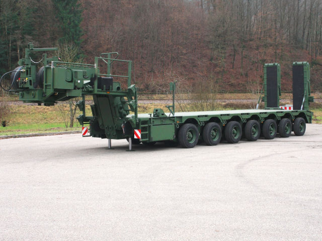 Reboques baixos militares