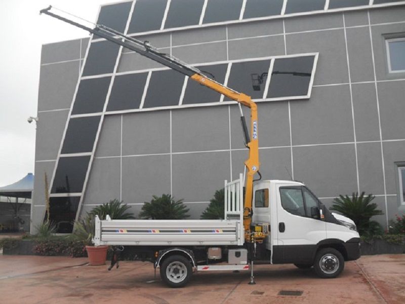 Effer 35  MOBİL VİNÇ  KAMYONETLER İÇİN