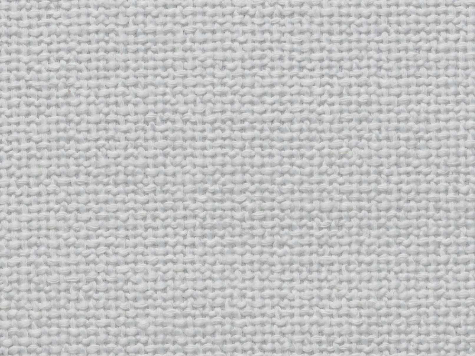 Solid-color polyester fabric