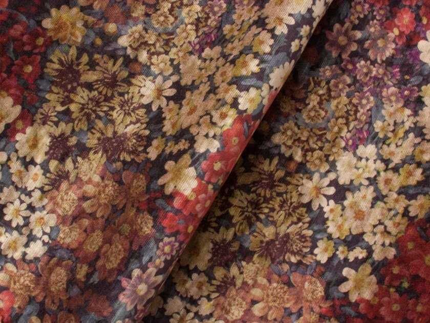 Viscose fabric with floral pattern