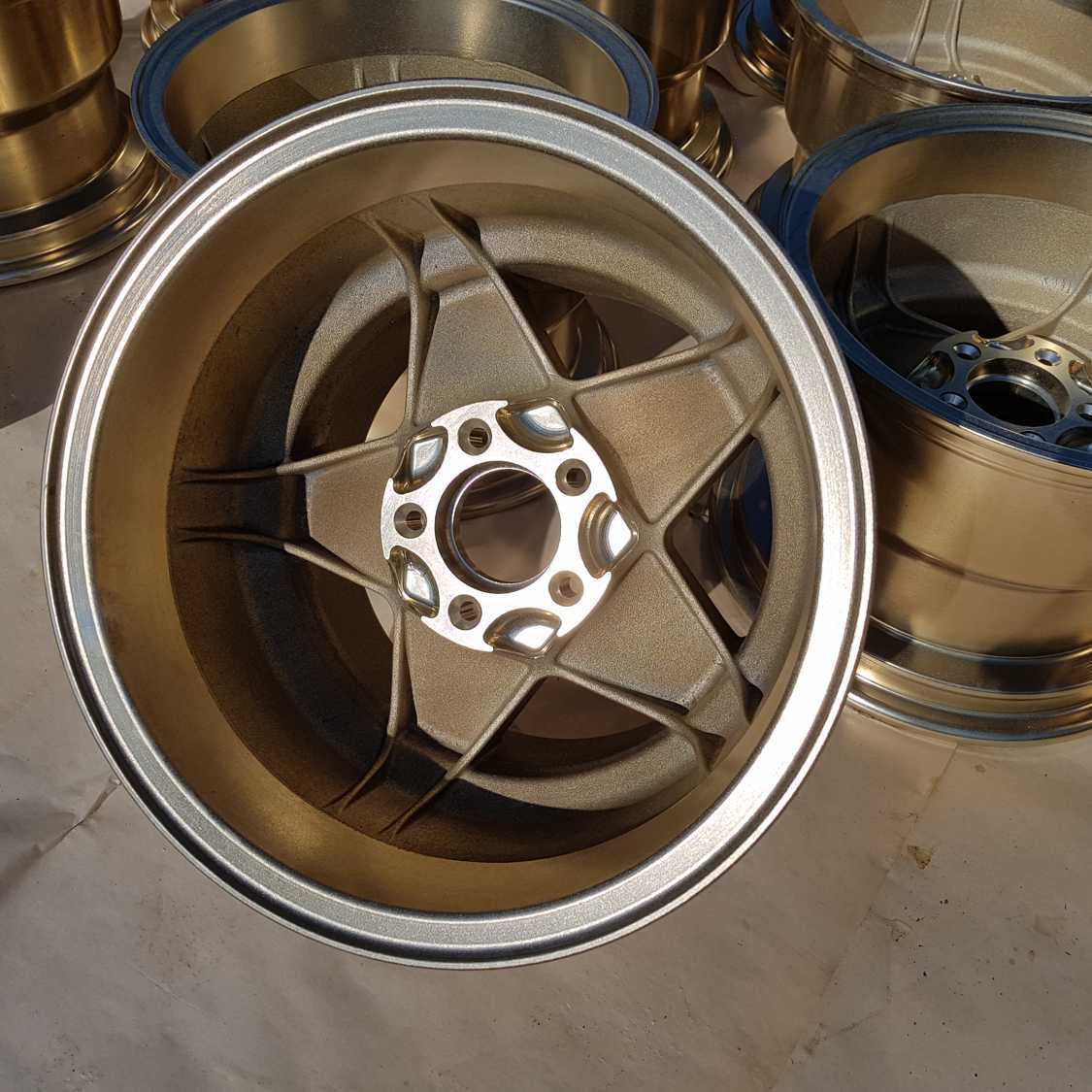 Magnesium wheel 