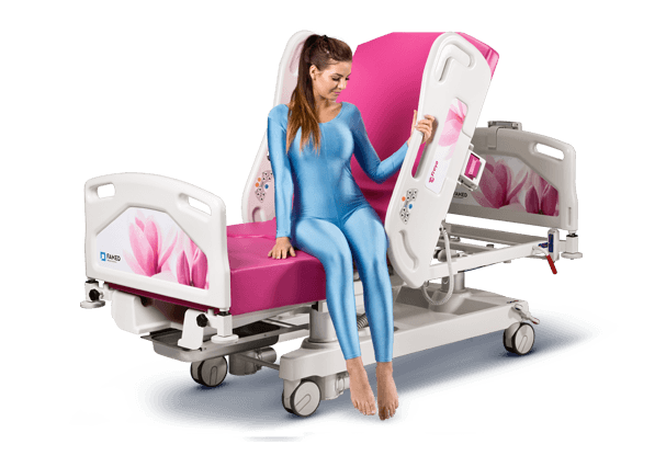 Una combinación cómoda de una cama de hospital y una cama de parto / Freya