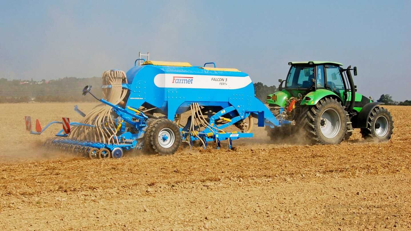 Disc sowing machines Falcon 3 PRO - STRIP TILL sowing technology