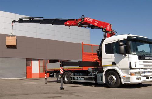 MOBILE TRUCK CRANE F385A