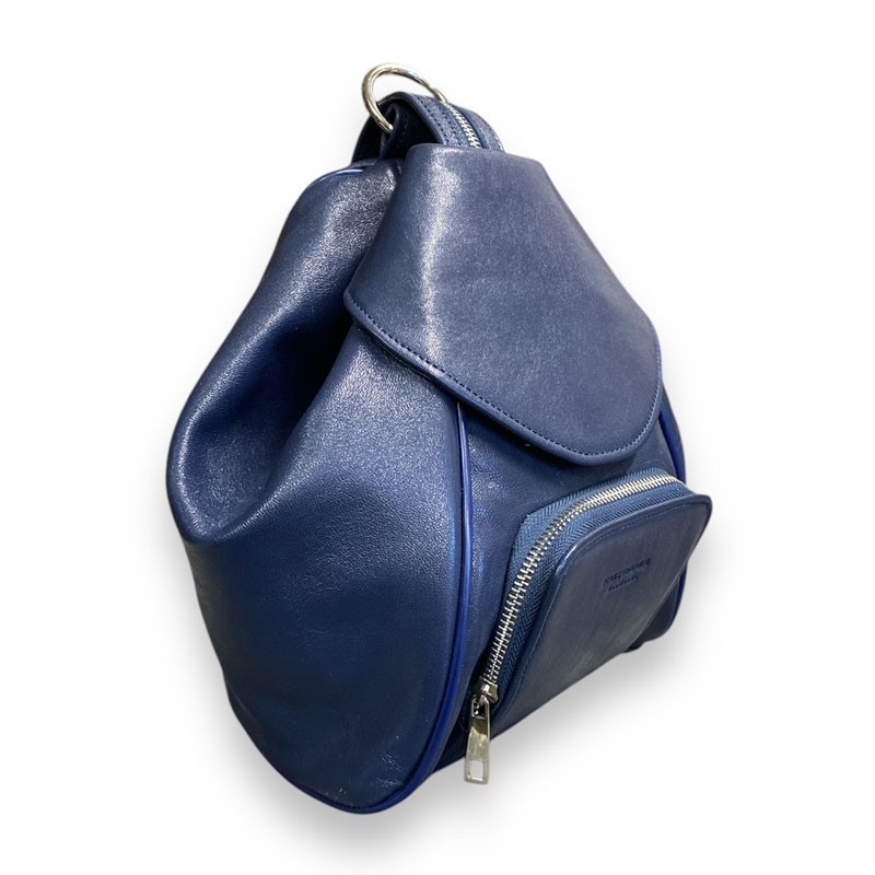 Kadin deri sirt cantaari