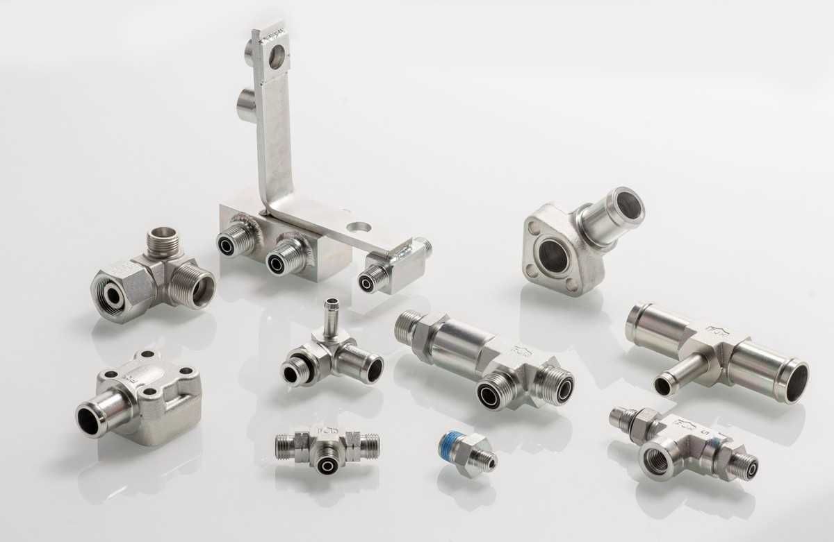 Customized hydraulic connectors