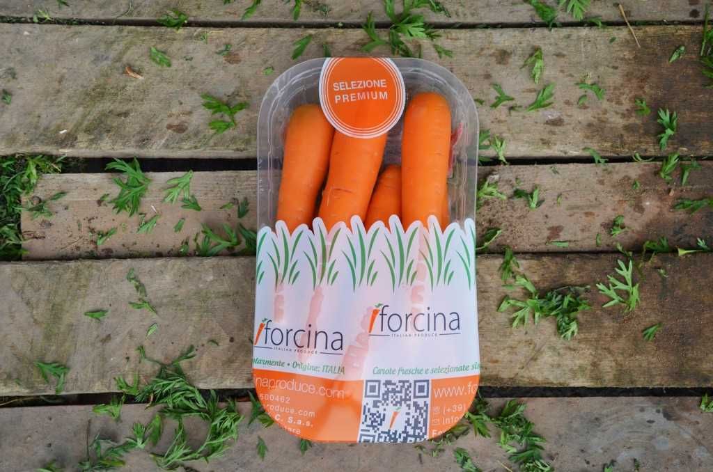 Морковь в тарелке -форцина