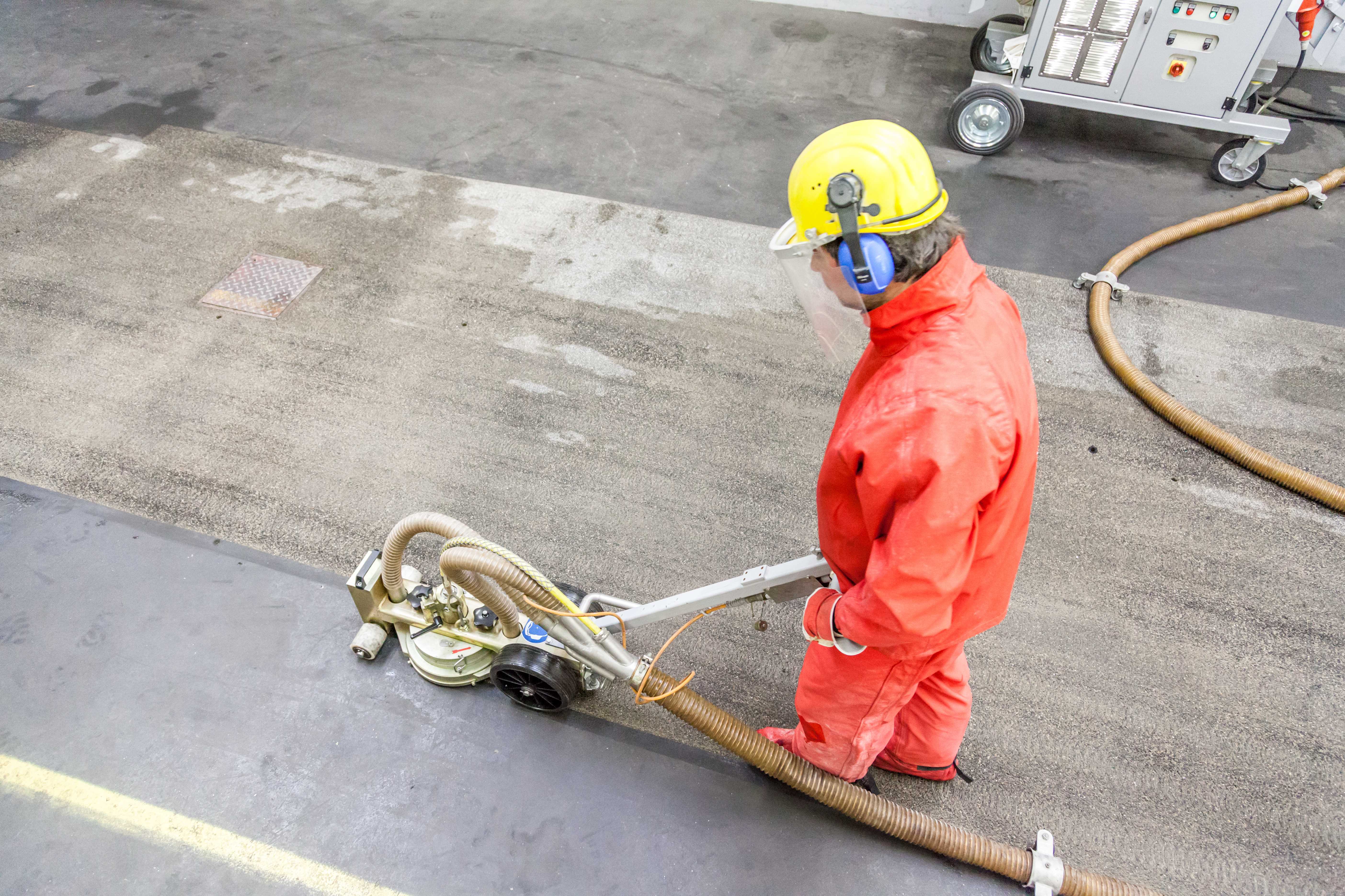 Surface cleaning with vacuuming