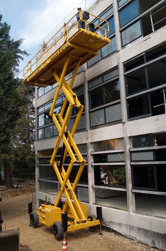 Mobile Scissor Lift Model Lift platform H12SX - H15SX - H18SX