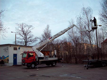 70I22433.jpg