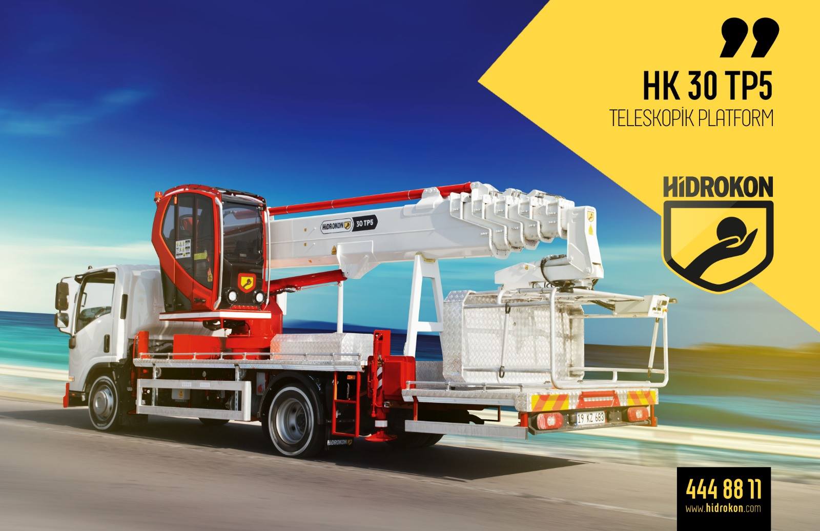 mobile platform and crane  / TELESCOPIC PLATFORM and crane