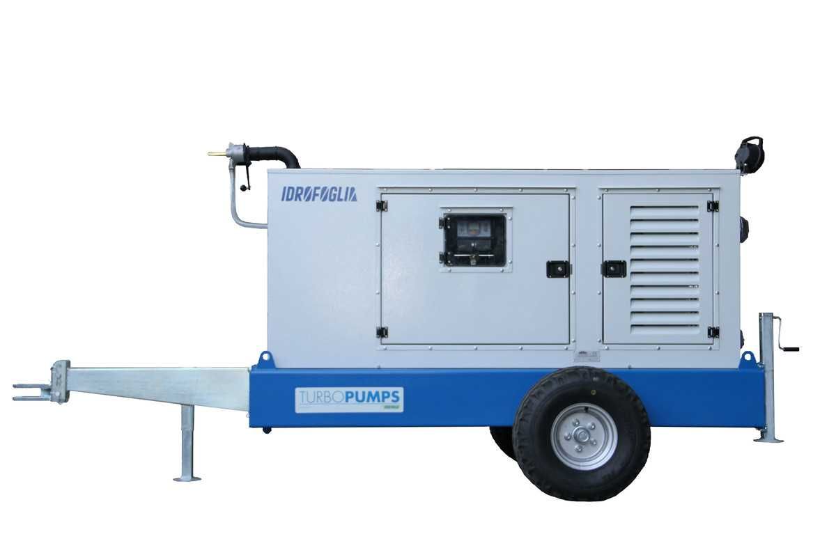 Diesel engine motor pumps for irrigation with silenced cabin (70-75 db(A) at 7 m)