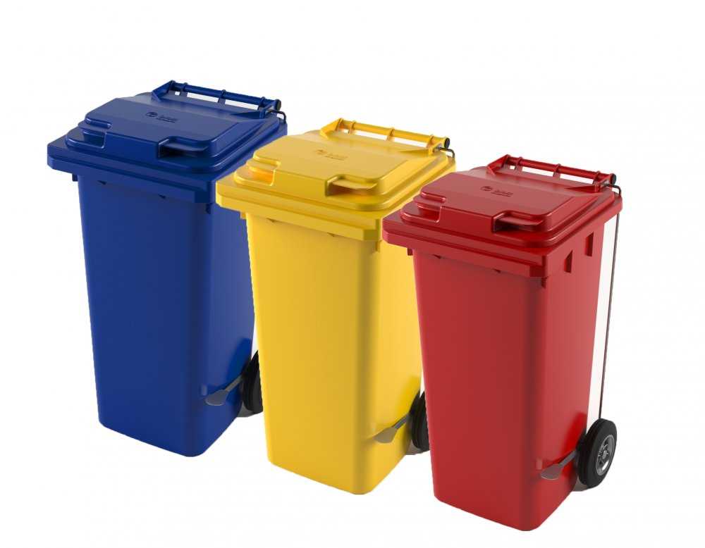 Pedal for two-wheel waste containers