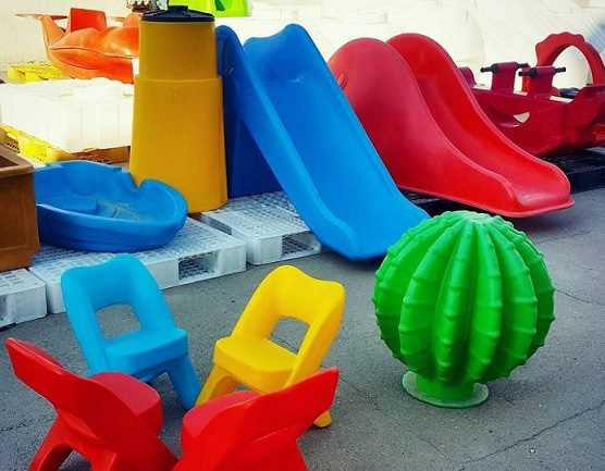 polyethylene playgrounds