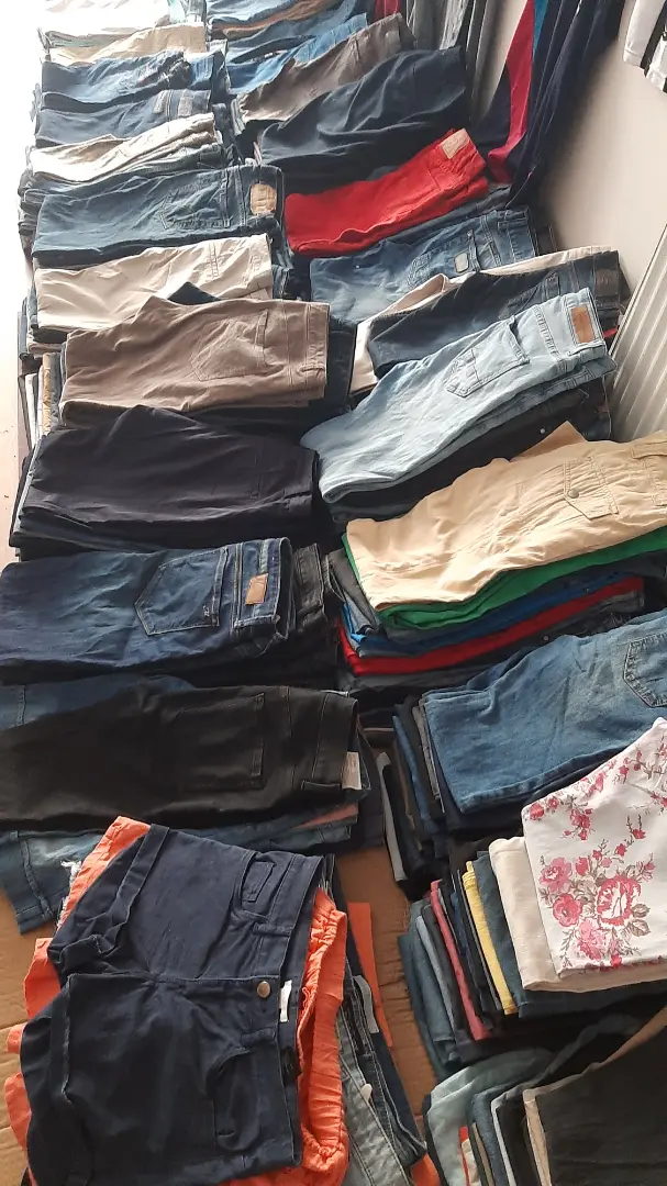 Second-hands pants