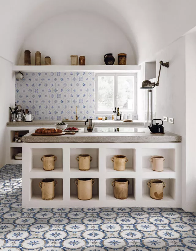 FLOOR TILES