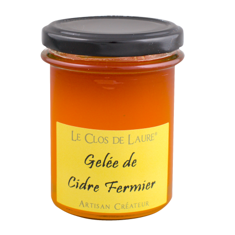 Ciftlik elma sarabi jolesi