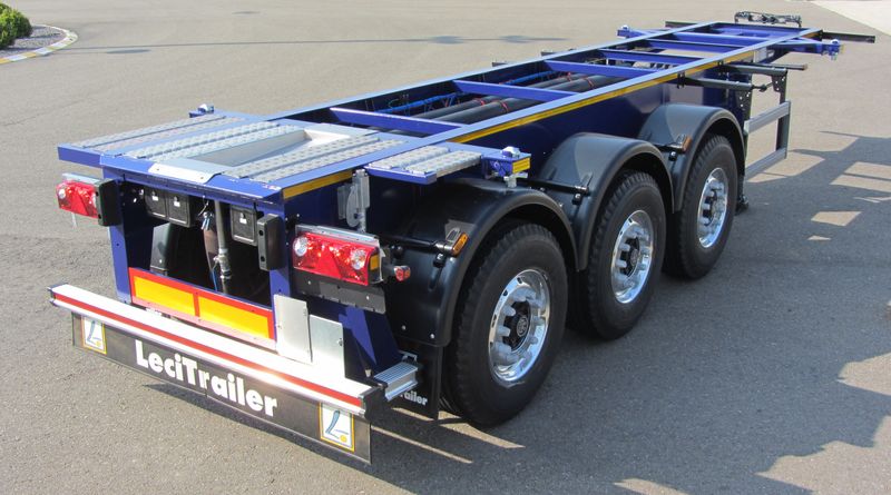 Liquid transporter 3 AXLE TRAILER