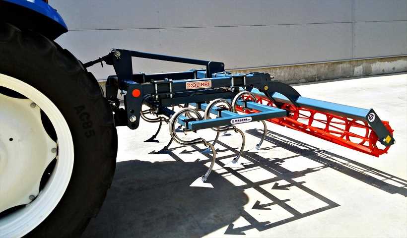 MOUNTED SEED BED CULTIVATOR