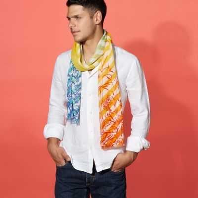 The 2019 Summer Men's Scarves collection