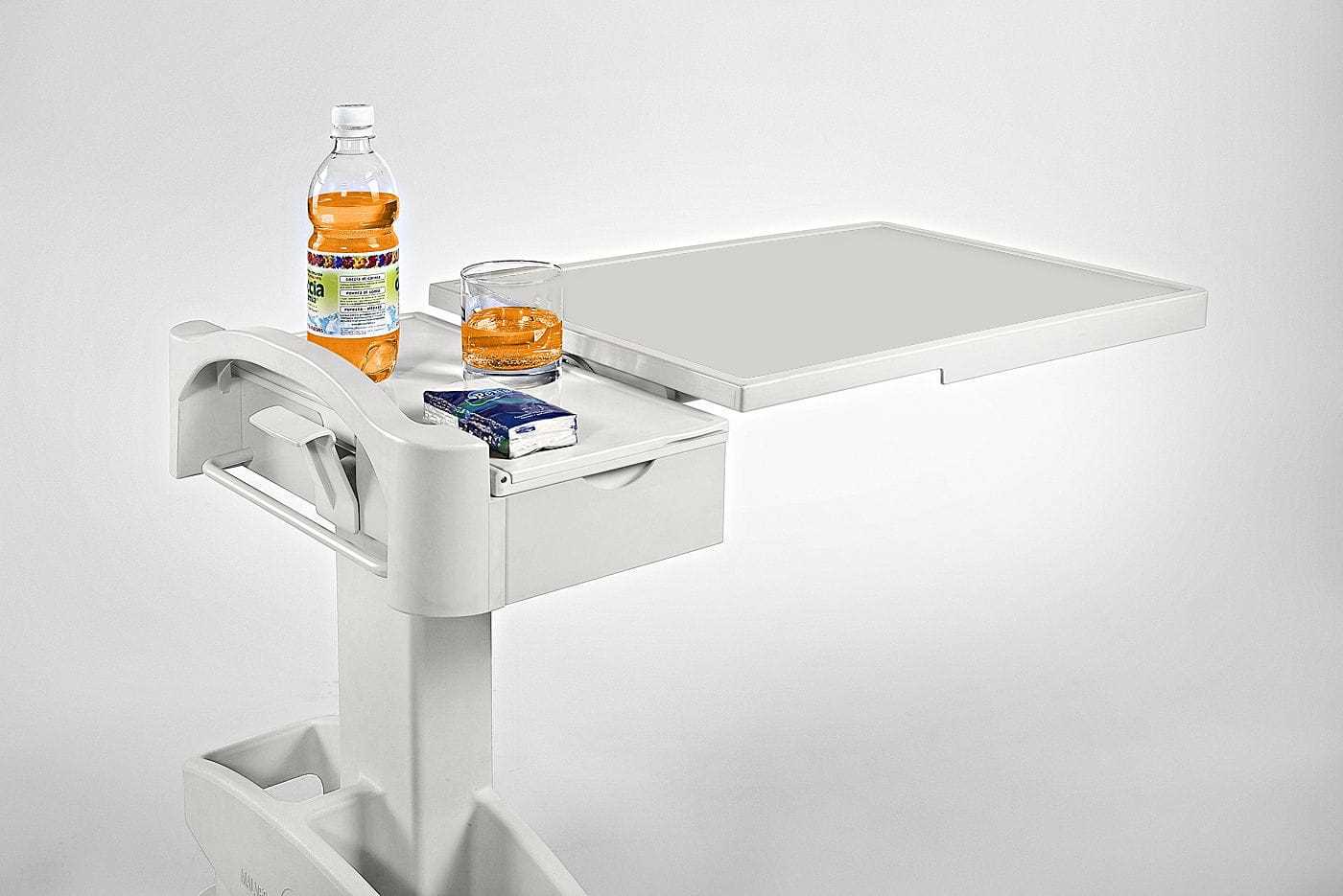 Pneumatic overbed table 