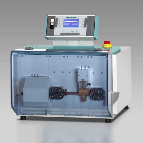 ELECTRICAL CABLE CUTTING AND STRIPPING MACHINE